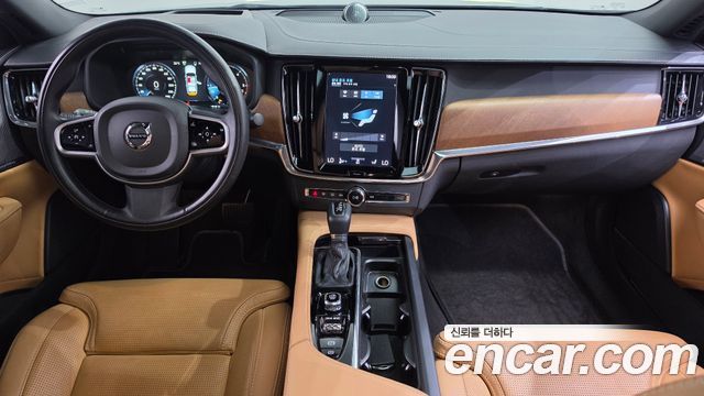 Volvo S90 2019 — photo 10