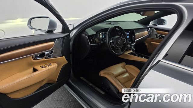 Volvo S90 2019 — photo 13