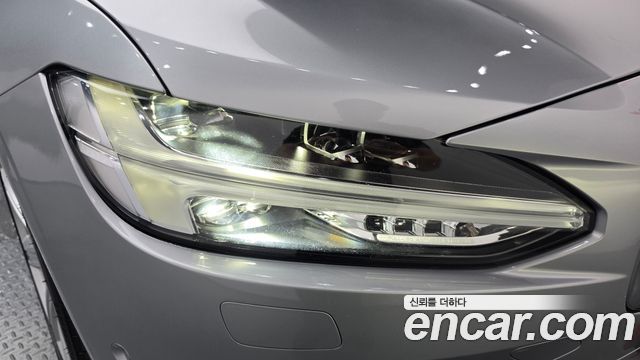Volvo S90 2019 — photo 8