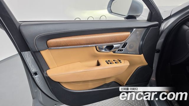 Volvo S90 2019 — photo 14