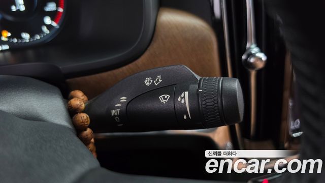 Volvo S90 2019 — photo 27