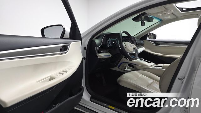 Hyundai Grandeur 2023 — photo 13