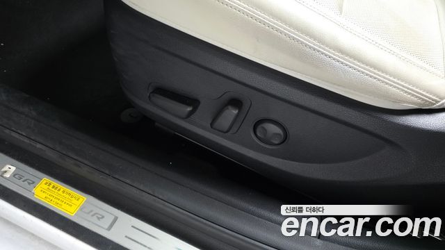 Hyundai Grandeur 2023 — photo 30
