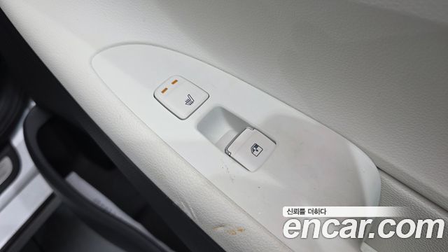 Hyundai Grandeur 2023 — photo 34