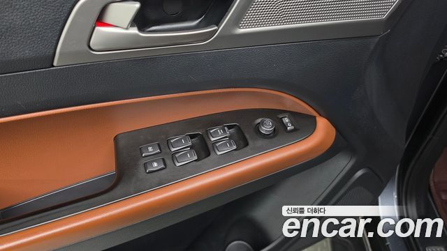 KG Mobility Rexton 2018 — photo 26