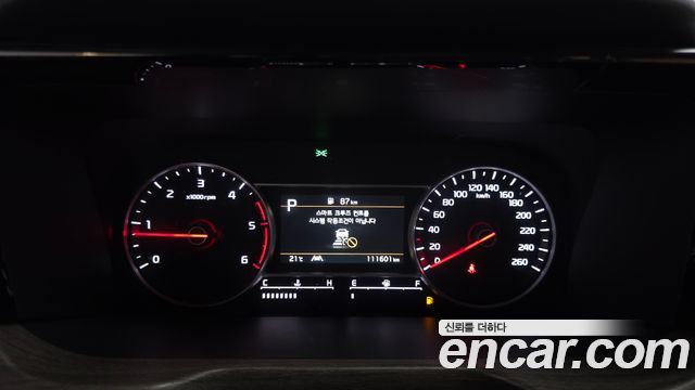 Kia Sorento 2023 — photo 11