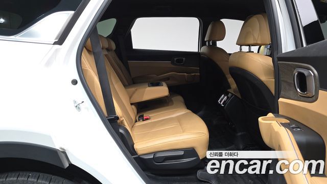 Kia Sorento 2023 — photo 17