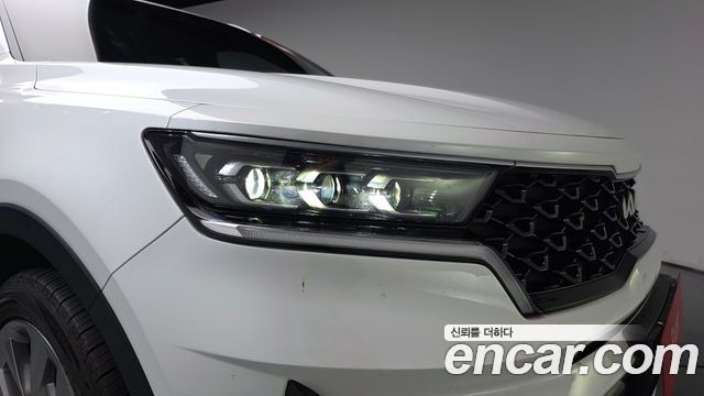 Kia Sorento 2023 — photo 8