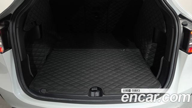 Tesla Model Y 2021 — photo 20