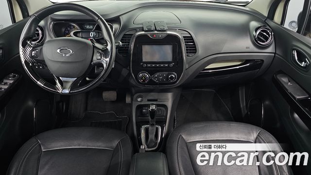 Renault Korea QM3 2015 — photo 10
