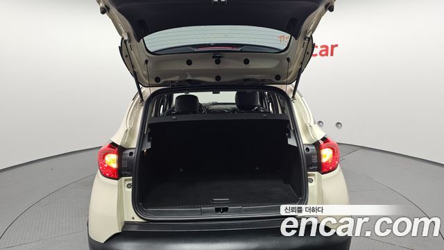 Renault Korea QM3 2015 — photo 26