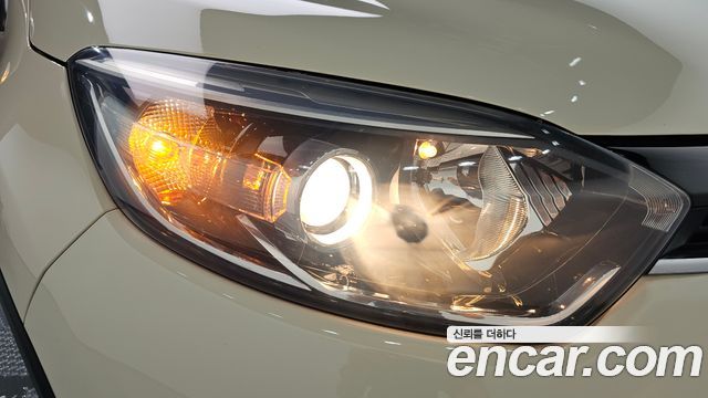 Renault Korea QM3 2015 — photo 8