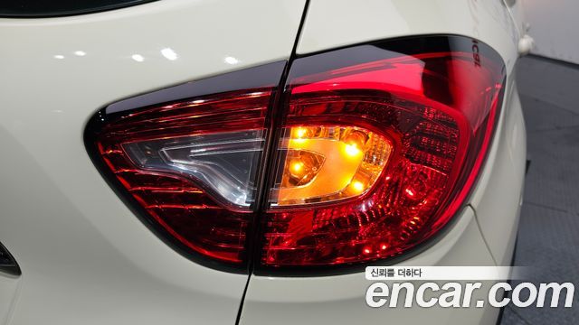 Renault Korea QM3 2015 — photo 9