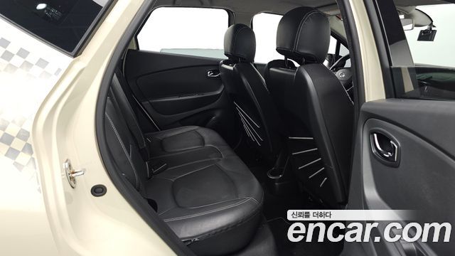 Renault Korea QM3 2015 — photo 16