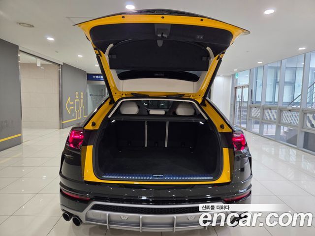 Lamborghini Urus 2021 — photo 14