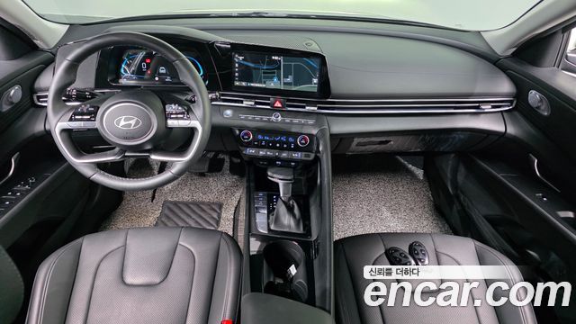 Hyundai AVANTE 2025 — photo 10