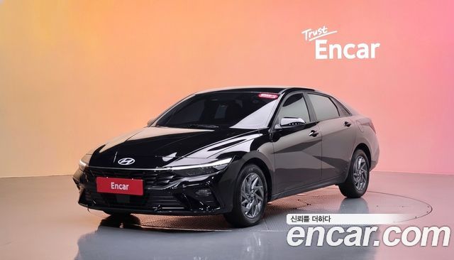 Hyundai AVANTE 2025 — photo 1