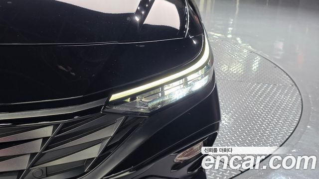 Hyundai AVANTE 2025 — photo 8