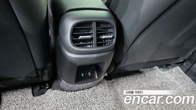 Hyundai AVANTE 2025 — photo 29