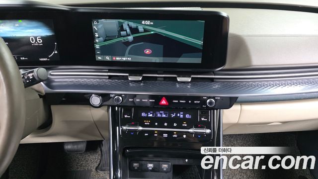 Kia Canival 2021 — photo 19
