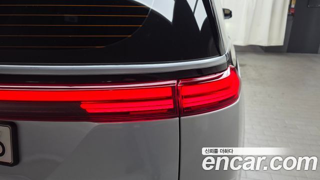 Kia Canival 2021 — photo 9