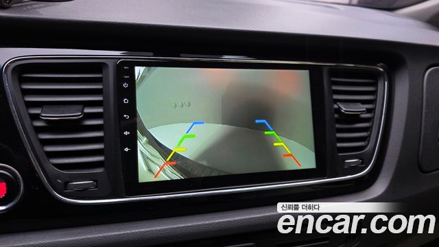 Kia Canival 2016 — photo 15