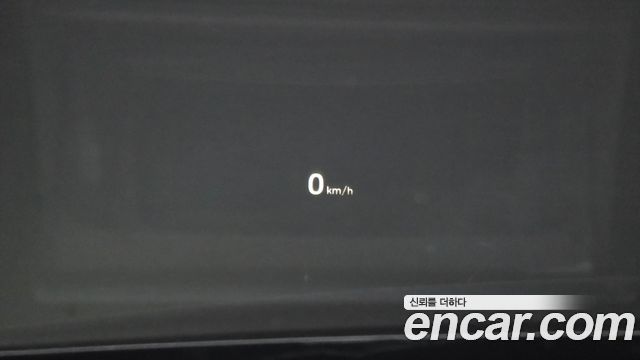 Genesis G90 2020 — photo 31