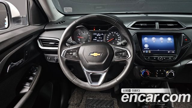 Chevrolet Korea Trailblazer 2021 — photo 18
