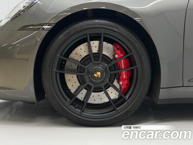 Porsche 911 2022 — photo 5