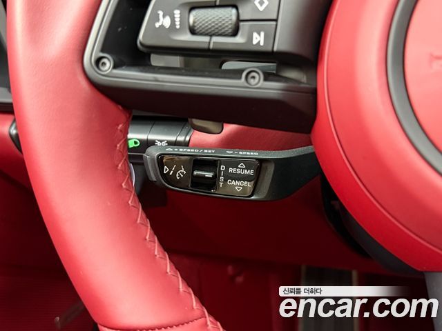 Porsche 911 2022 — photo 15