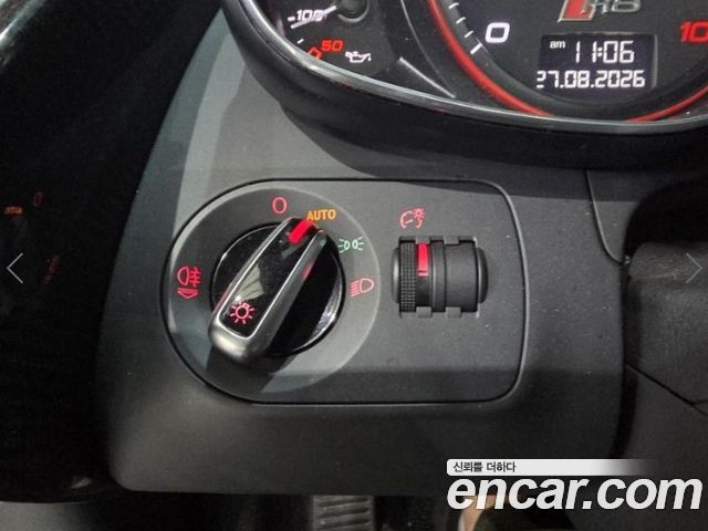 Audi R8 2014 — photo 12