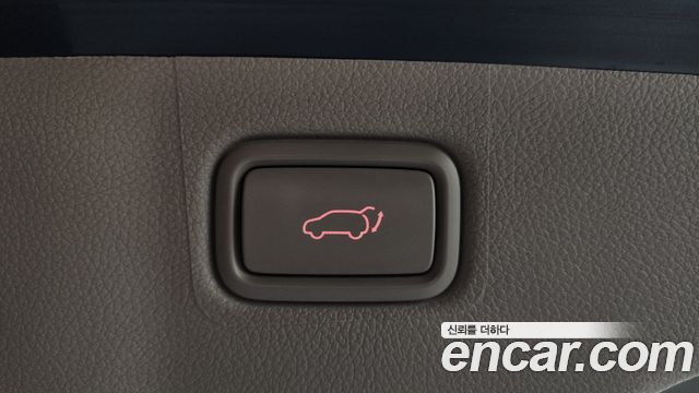 Kia Canival 2015 — photo 24