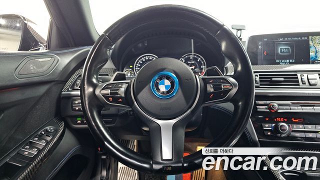 BMW 6-Series 2018 — photo 13