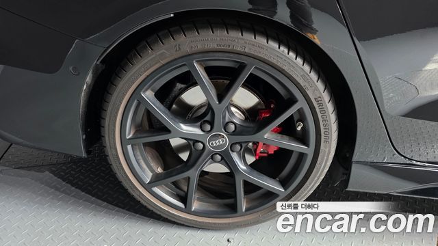 Audi RS3 2025 — photo 5