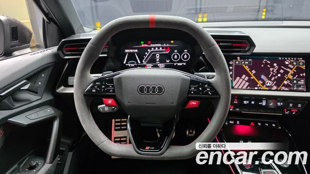 Audi RS3 2025 — photo 13