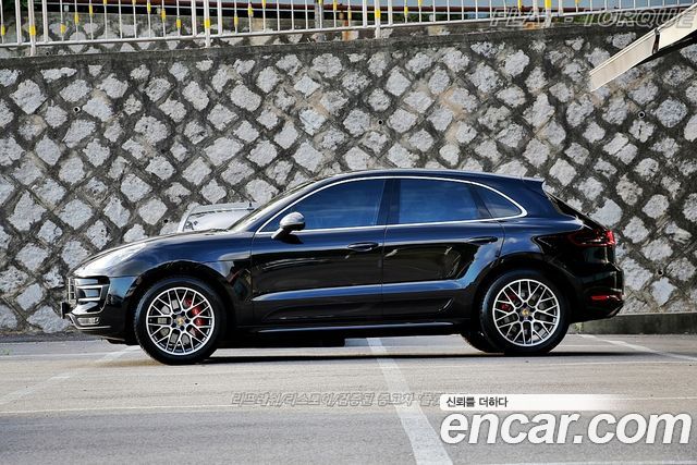 Porsche Macan 2018 — photo 4
