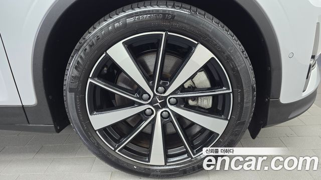 Polestar Polestar 2 2022 — photo 7