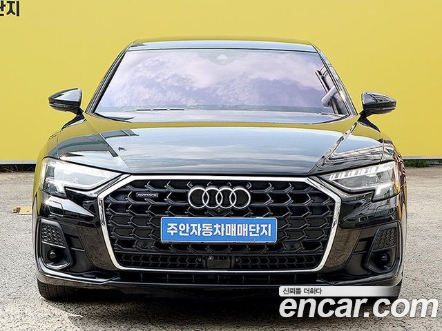 Audi A8 2023 — photo 3