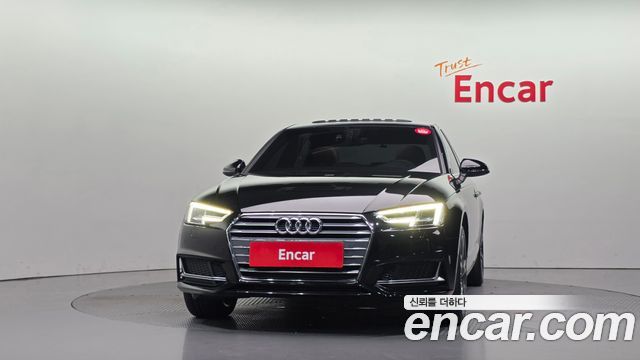 Audi A4 2019 — photo 3
