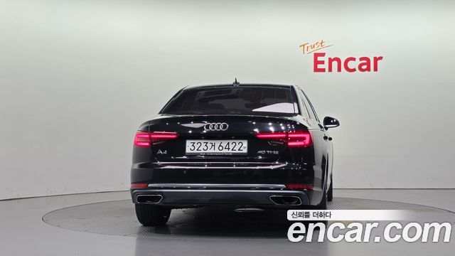 Audi A4 2019 — photo 4