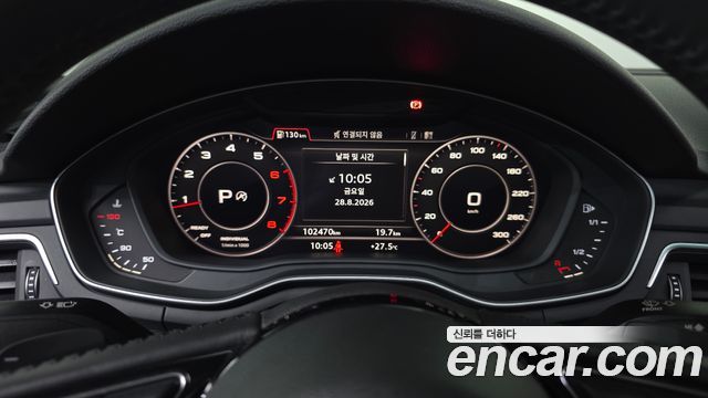 Audi A4 2019 — photo 8