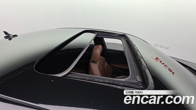Audi A4 2019 — photo 12