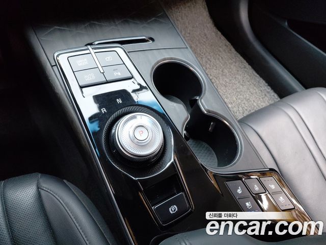 Kia K8 2022 — photo 12