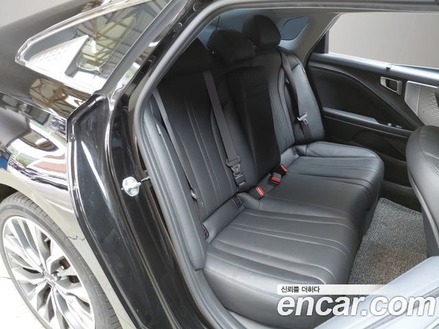 Kia K8 2022 — photo 17