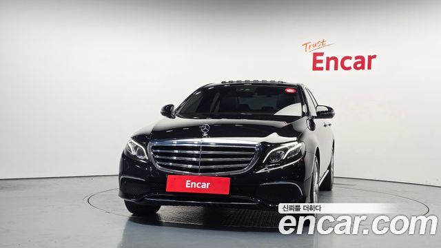 Mercedes-Benz E-Class 2019 — photo 3