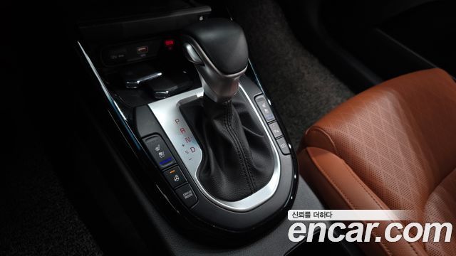 Kia K3 2022 — photo 12