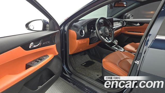 Kia K3 2022 — photo 13