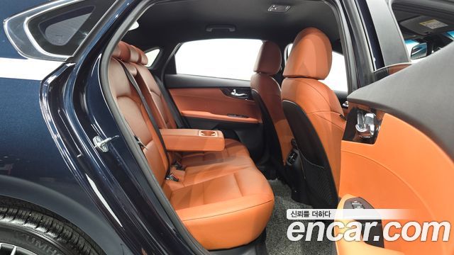 Kia K3 2022 — photo 18