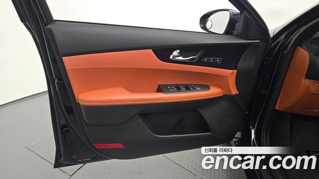 Kia K3 2022 — photo 14