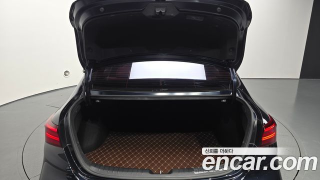 Kia K3 2022 — photo 32